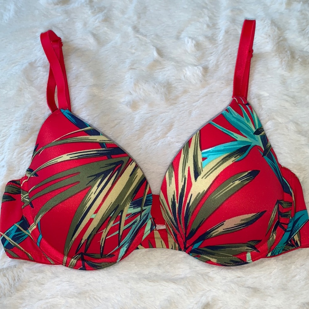 32B Victoria’s Secret PINK tropical padded pushup bra